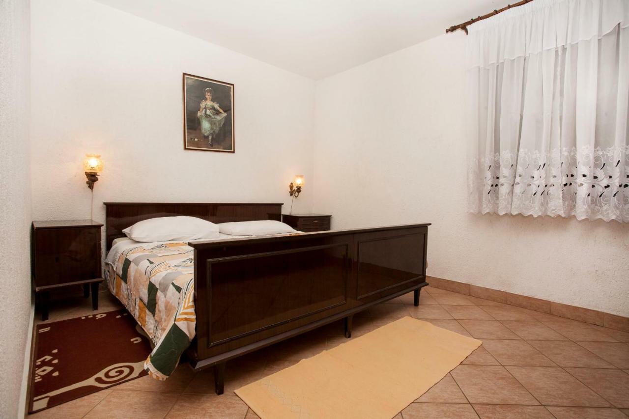Apartment Regina Rovinj Luaran gambar